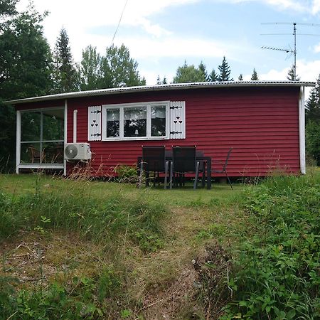 Stuga Vad Vatten Åsarp Exterior foto